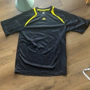 Adidas performance shirt !! Medium